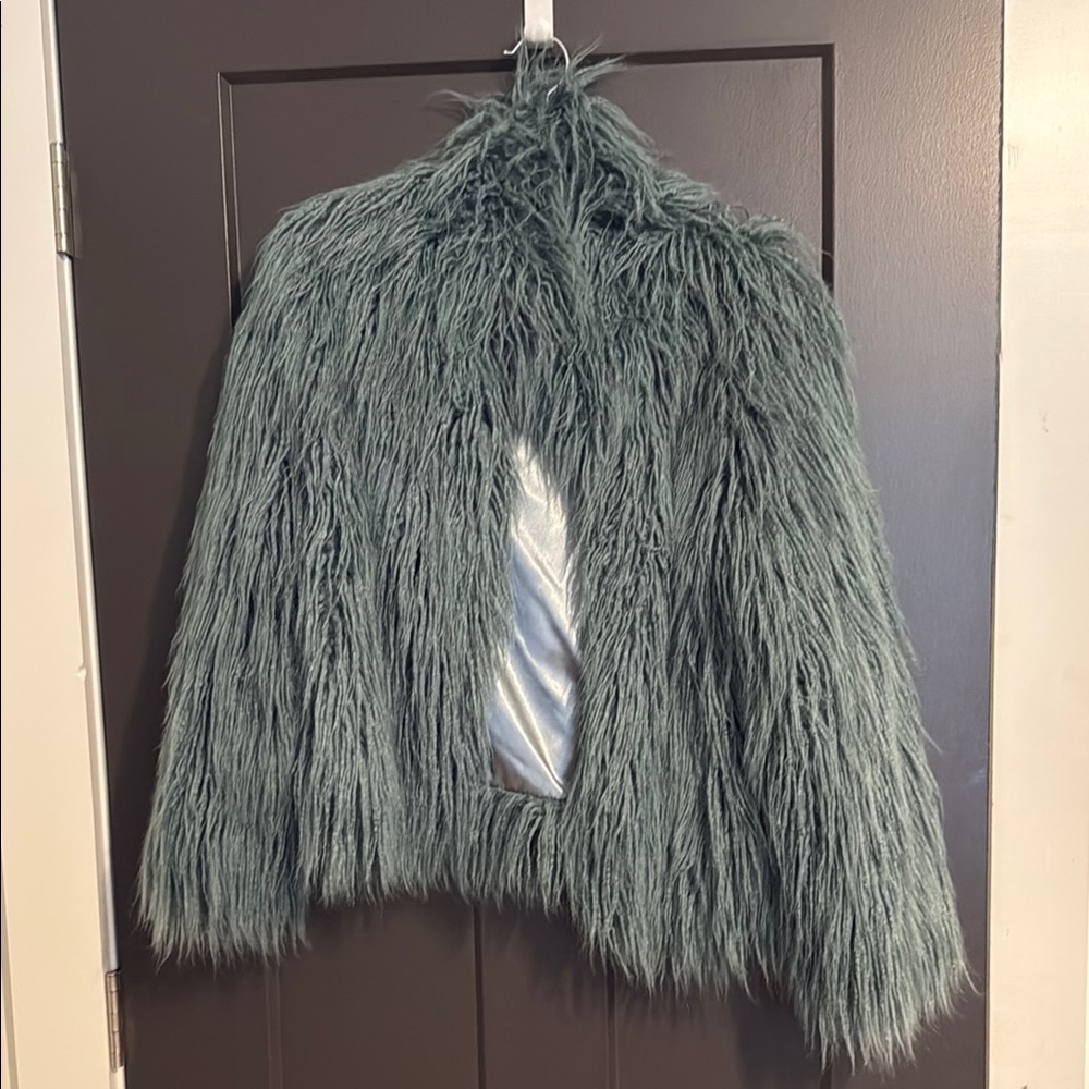 Stylish Faux Fur Jacket in Teal